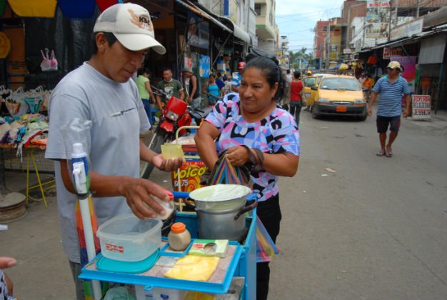 HUEVO DE CODORNIZ