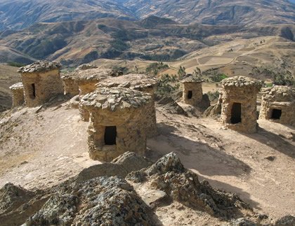 LAS CHULLPAS DE NINAMARCA